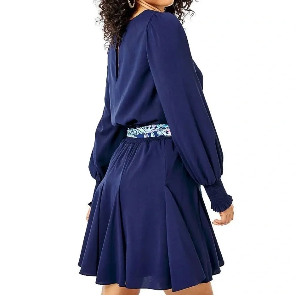Lilly Pulitzer 2 Lorella Stretch Dress Long Sleeve Knee Length in Navy - Picture 3 of 12